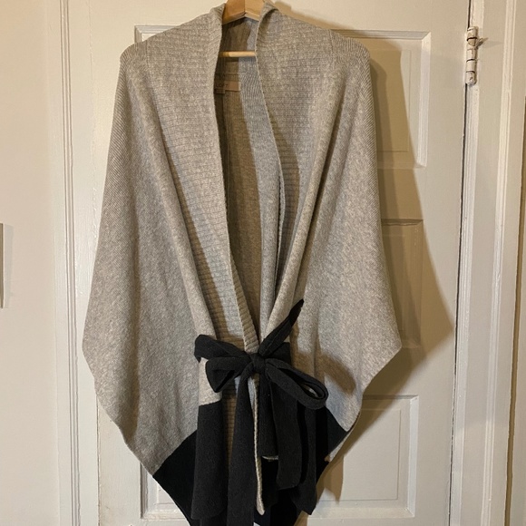 LOFT Jackets & Blazers - Ann Taylor Loft Poncho